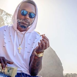 Meet your Posher, Lamar